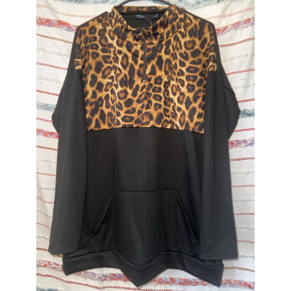 Lucky And Blessed Apparel Womens Large Leopard Print 1/4 Zip Pullover  Long